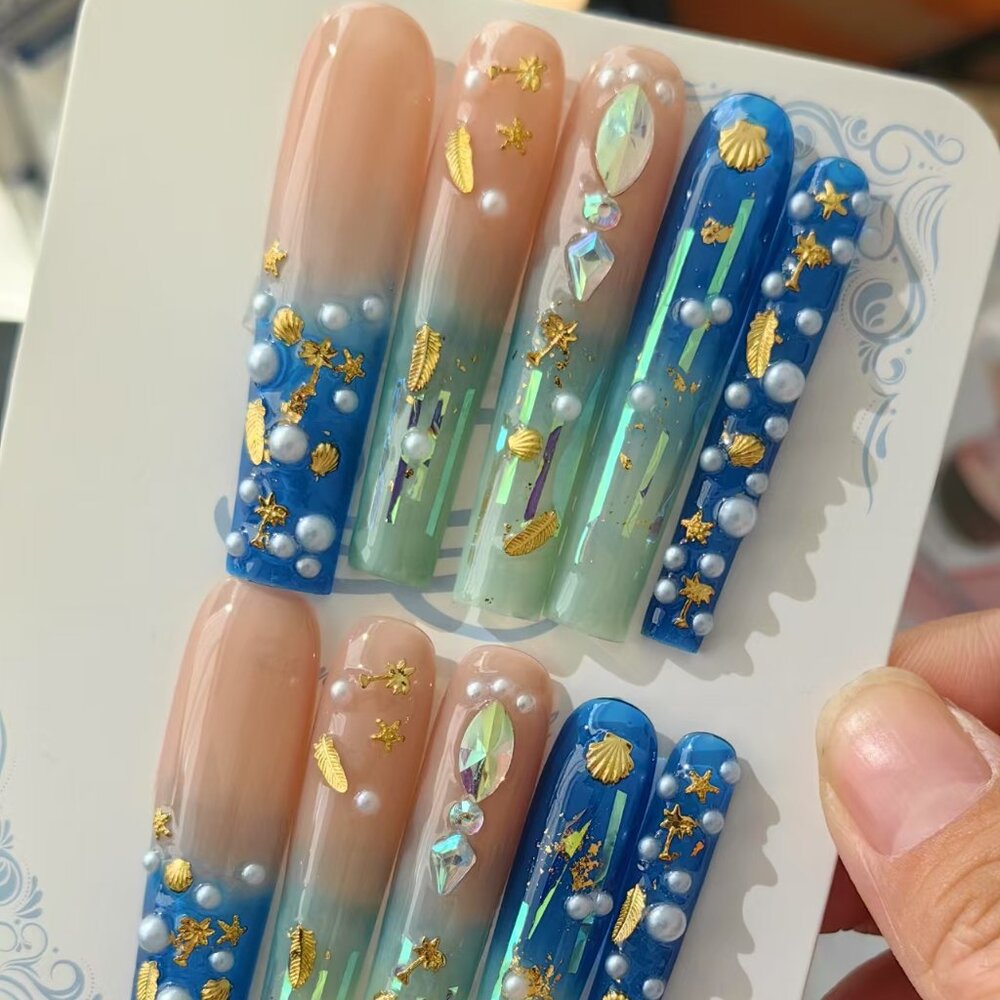 deep sea-  longlongblue hand made press on nails